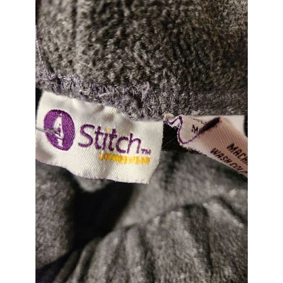 Stitch L grey sweatpants - Picture 8 of 9